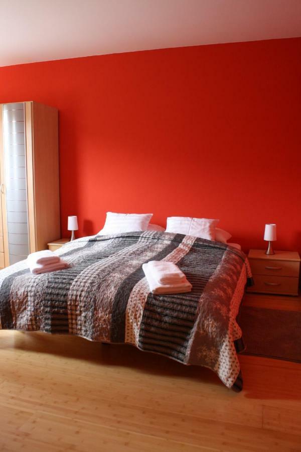 Kedvenc Vendeghaz Hotel Miskolc Ngoại thất bức ảnh